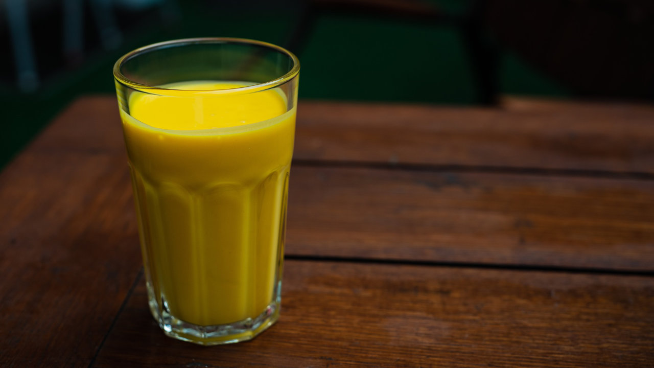 Rezept: Bananen-Lassi – RADIO SCHLAGERPARADIES Rezept: Bananen-Lassi – RADIO SCHLAGERPARADIES