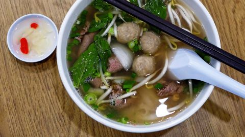 Rezept: Thai-Suppe mit Hackbällchen